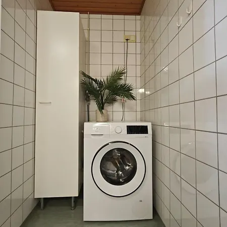 46m2 - Location - Parking Space - Sauna - Self Check-in Huoneisto *